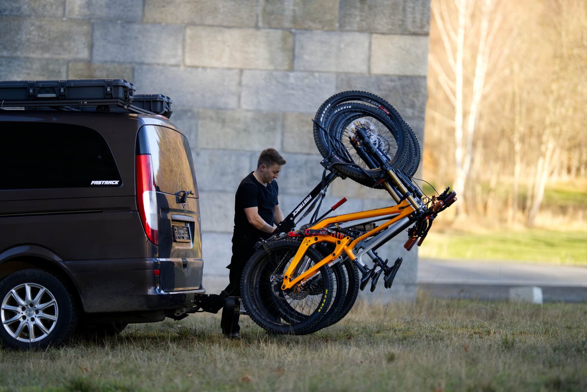 Auto Integrierter Fahrradtrãger